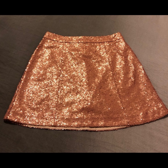 Decree Dresses & Skirts - DONATED to local social worker🙏 High waisted sequined mini skirt